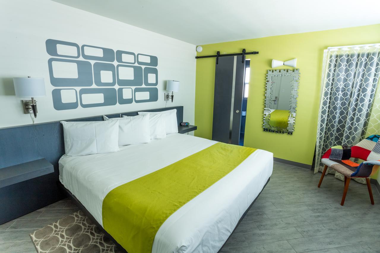 University Inn Asu/Tempe (Adults Only) Екстериор снимка