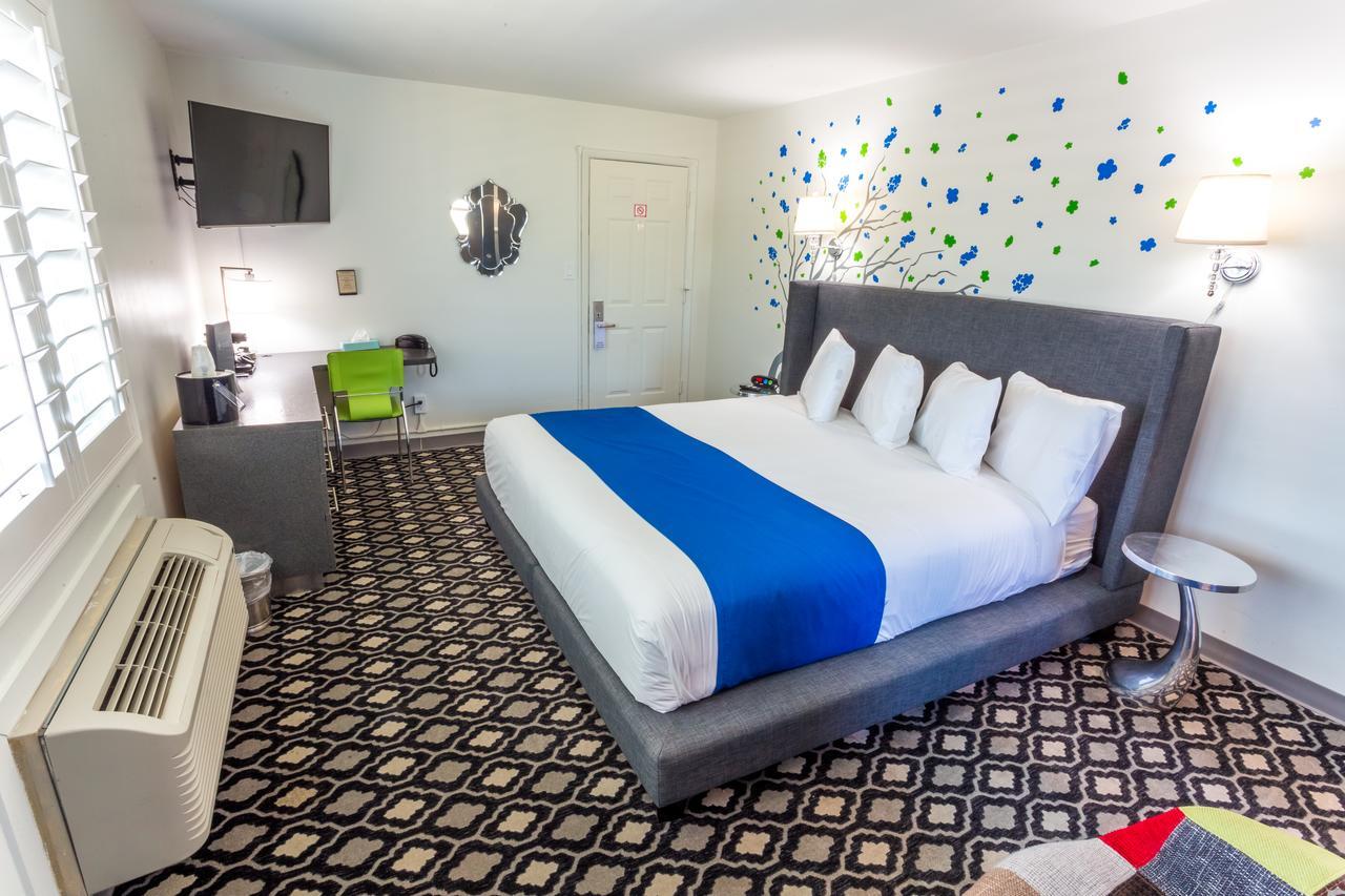 University Inn Asu/Tempe (Adults Only) Екстериор снимка